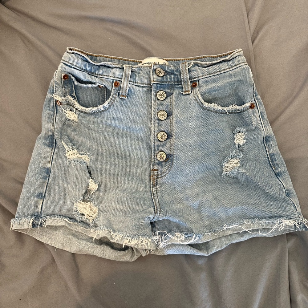 Abercrombie & Fitch High Rise Mom Shorts